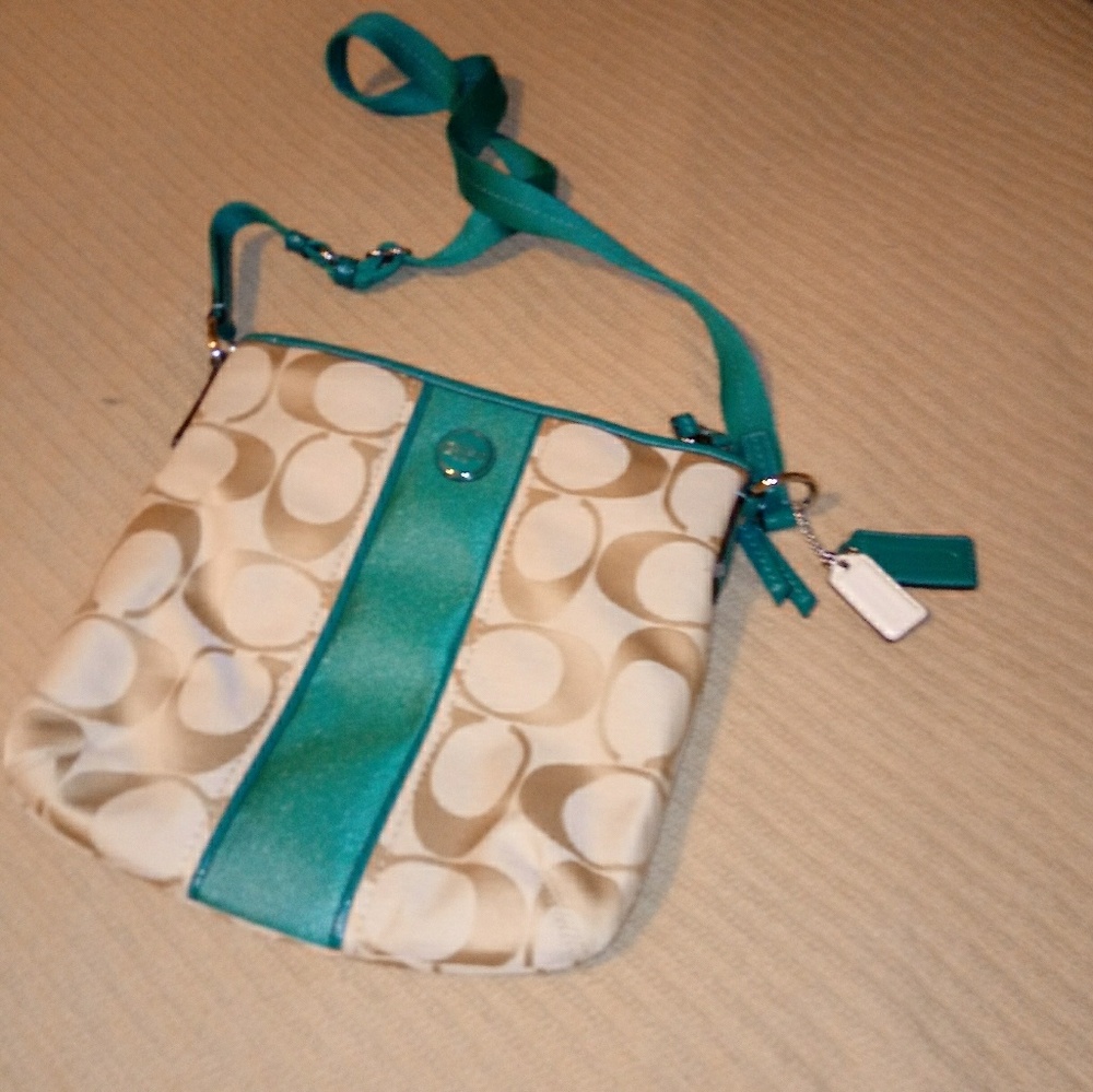 Coach Tote - Handbag
